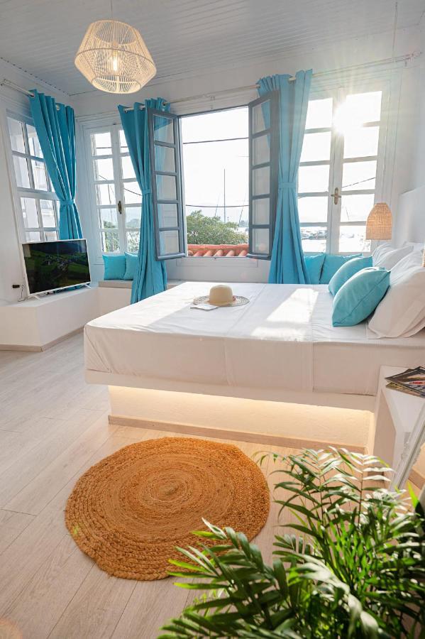 The White Rose Apartment Poros Town المظهر الخارجي الصورة