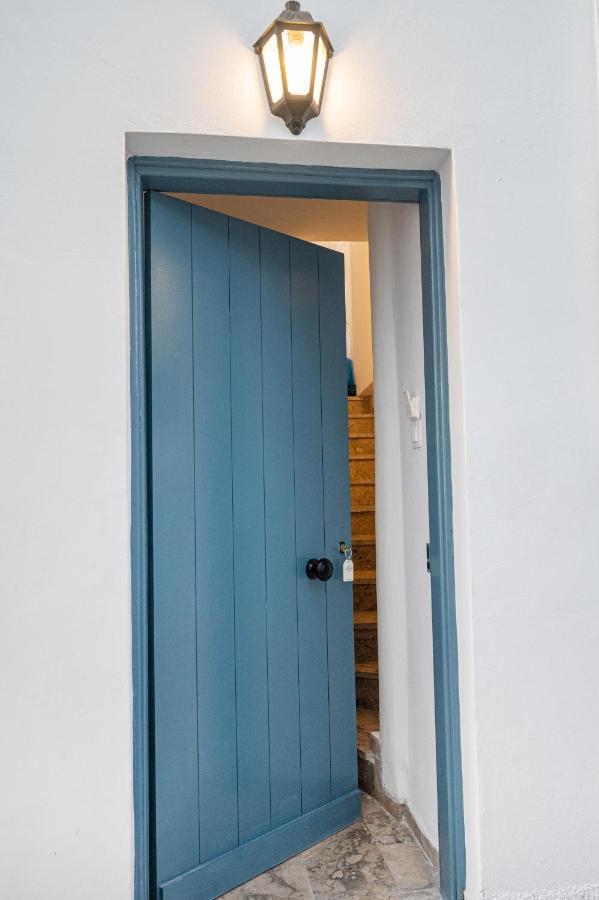 The White Rose Apartment Poros Town المظهر الخارجي الصورة