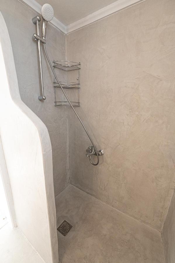 The White Rose Apartment Poros Town المظهر الخارجي الصورة